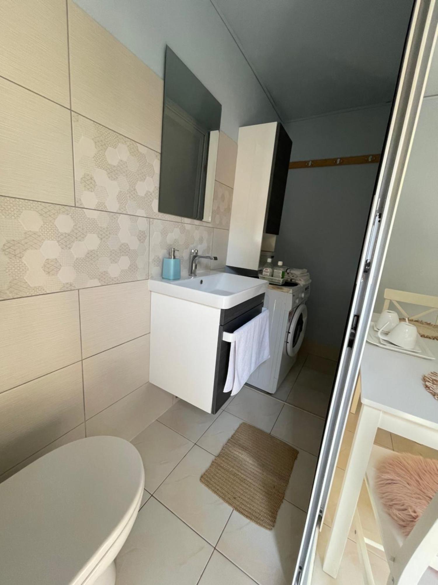 Apartmán Garsoniera La Casa Temešvár Exteriér fotografie